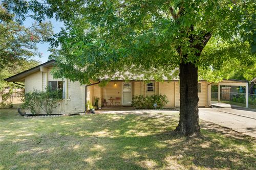 2307 Valley High Cir, Austin, TX, 78744-3640 | Card Image