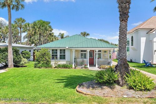 137 35th Ave S, Jacksonville Beach, FL, 32250-6050 | Card Image