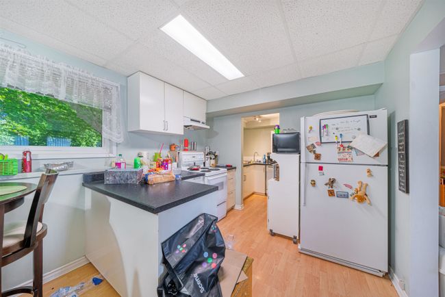 13873 Blackburn Avenue, House other with 4 bedrooms, 3 bathrooms and 6 parking in White Rock BC | Image 10