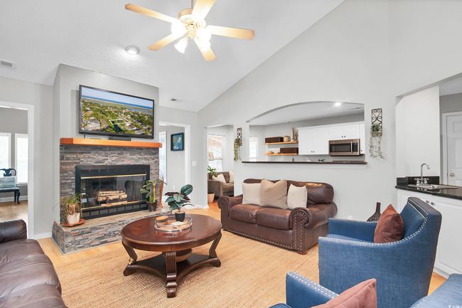 174 Edward Ave, House other with 4 bedrooms, 2 bathrooms and 8 parking in Murrells Inlet SC | Image 5