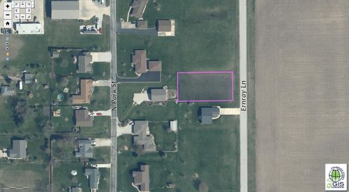 317 Ernray Ln, Gifford, IL, 61847-9567 | Card Image