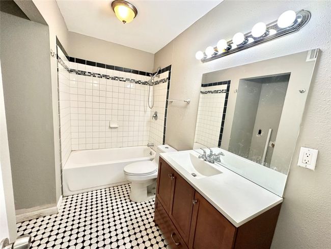 1302 S Quinlan Park Rd, Home with 0 bedrooms, 0 bathrooms and null parking in Austin TX | Image 29