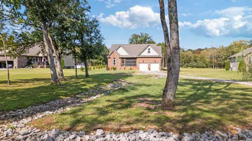 2264 Blackwell Rd, Chapel Hill, TN, 37034-2588 | Card Image