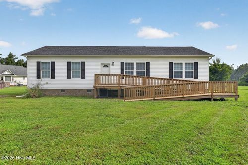 304 Forsythe Ln, New Bern, NC, 28560-7942 | Card Image