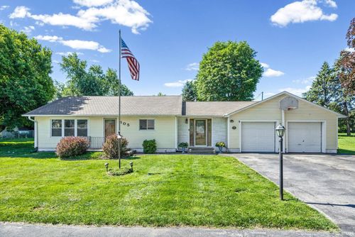 105 W Stockton Street, Burlington, IN, 46915 | Card Image