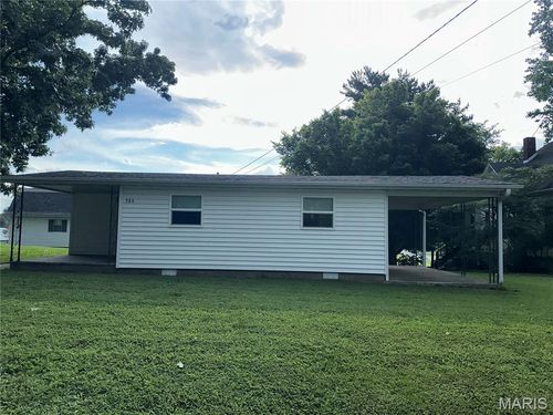 302 & 304 S Charles Street, Steeleville, IL, 62288 | Card Image