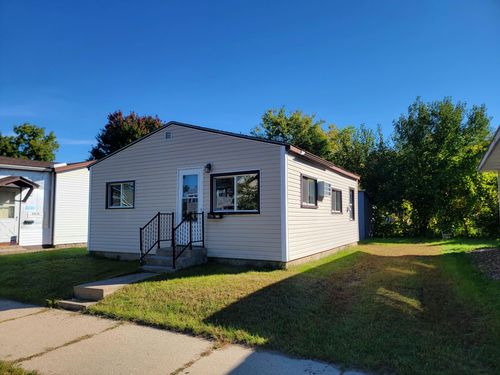 2006 Prospect St, La Crosse, WI, 54603-2074 | Card Image
