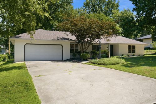 1524 S Charing Rd, Springfield, MO, 65809-2108 | Card Image