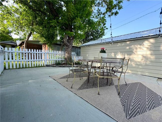 Patio | Image 32