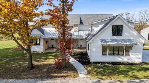 46748 New London Eastern Rd, New London, OH, 44851-9645 | Card Image