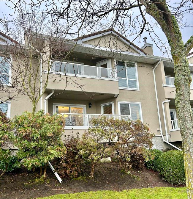 3 - 15875 Marine Drive, Townhouse with 3 bedrooms, 2 bathrooms and 2 parking in White Rock BC | Image 39
