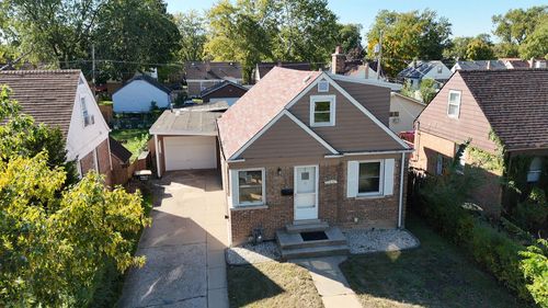 17950 School Street, Lansing, IL, 60438 | Card Image