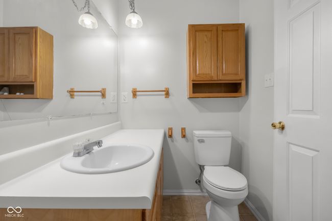 2770 Two Worlds Dr, Condo with 2 bedrooms, 2 bathrooms and null parking in Columbus IN | Image 37