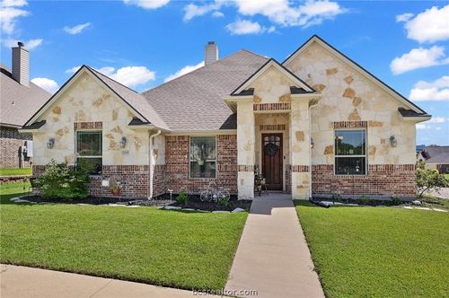 2000 Cassandra Ct, Bryan, TX, 77807-1421 | Card Image