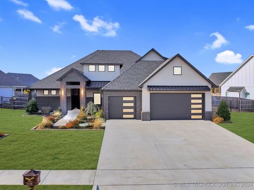 7206 Hawthorne Lane, Owasso, OK, 74055 | Card Image