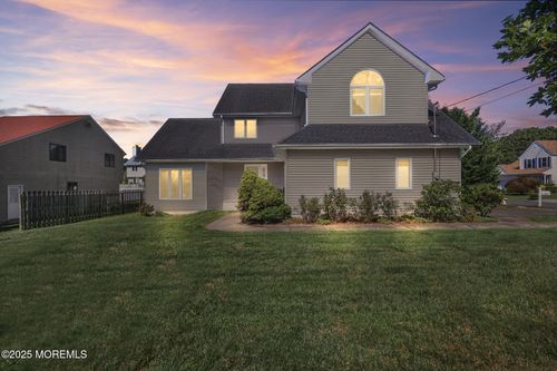 775 Maple Ave, Brick, NJ, 08724-5303 | Card Image