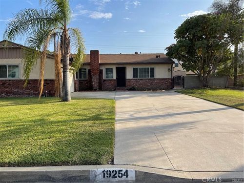 19254 E Hurst St, Covina, CA, 91722-2900 | Card Image