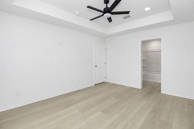 804 Bell St, House other with 3 bedrooms, 2 bathrooms and 2 parking in Coleman TX | Image 9