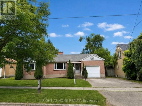 719 Rowntree Ave, London, ON, N6C2L9 | Card Image
