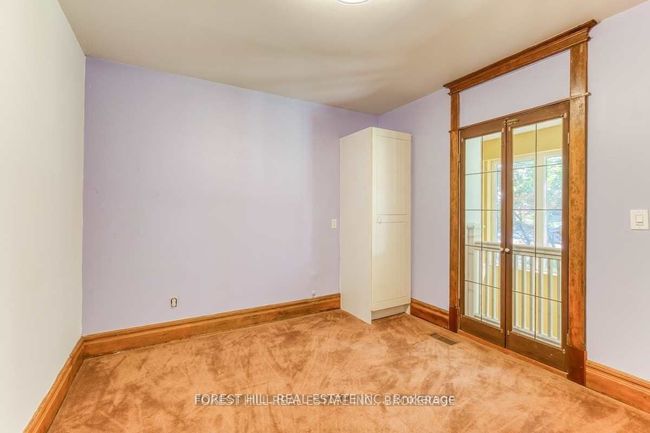 MAIN - 264 Beech Ave, Home with 2 bedrooms, 2 bathrooms and null parking in Toronto ON | Image 4
