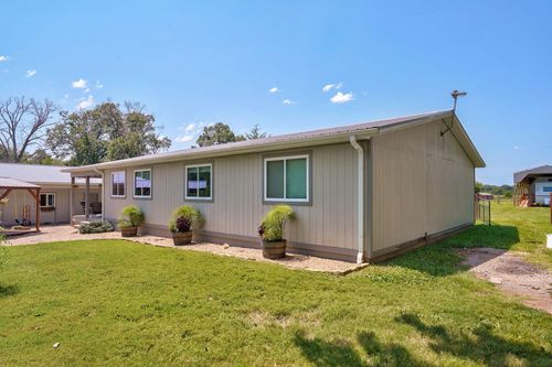 1037 Pastoral Rd, Sparta, MO, 65753-9304 | Card Image