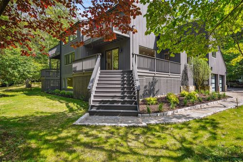 41 Old Mill River Rd, Pound Ridge, NY, 10576-1833 | Card Image