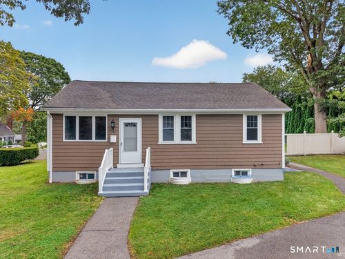 73 Joe Ave, Groton, CT, 06340-4923 | Card Image
