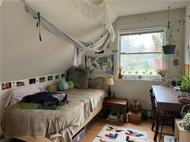Bedroom Back House | Image 27