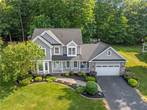 22 Jewelberry Dr, Webster, NY, 14580-2470 | Card Image