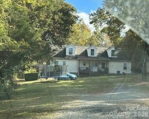 1516 Shiloh Rd, Claremont, NC, 28610-9238 | Card Image