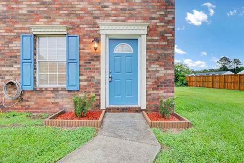 apt-d-150 Rahway Rd, Goose Creek, SC, 29445-4461 | Card Image