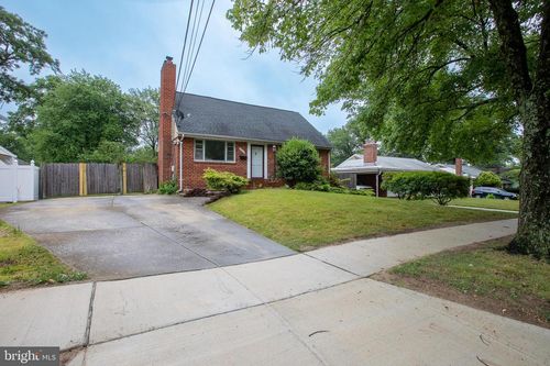 6121 85th Pl, NEW CARROLLTON, MD, 20784-2843 | Card Image