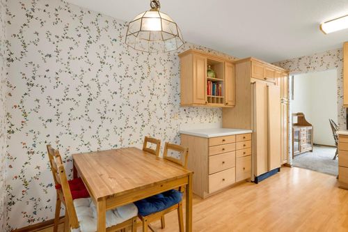 6701 W 82nd St, Bloomington, MN, 55438-1265 | Card Image