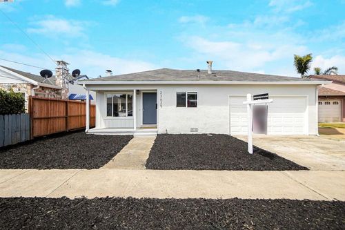 23639 Odom Dr, Hayward, CA, 94541-7205 | Card Image