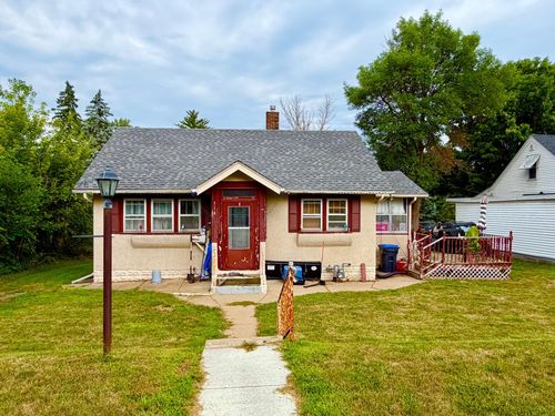 514 State St E, Cannon Falls, MN, 55009-2226 | Card Image