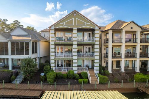 347 Paradise Pt, Hot Springs, AR, 71913-9208 | Card Image