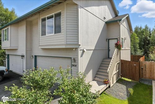 2414 Ridgemont Dr, Anchorage, AK, 99507-4587 | Card Image