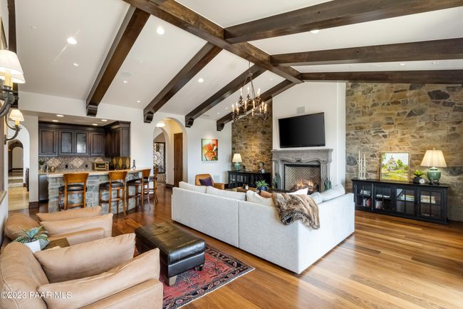 Living Room | Image 20