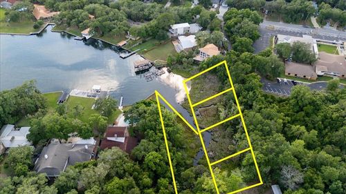 2 Petit Ct, Shalimar, FL, 32579-1376 | Card Image