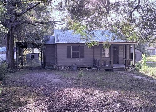 2073 Foster Ln, Mobile, AL, 36605-2349 | Card Image