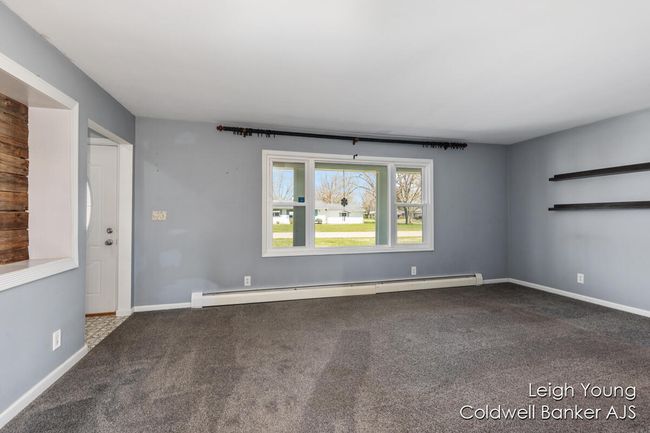 Living Room | Image 9