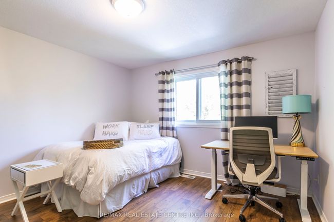760 Butternut Ave, House other with 3 bedrooms, 3 bathrooms and 2 parking in Waterloo ON | Image 23