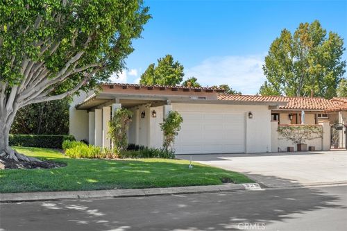 525 Vista Flora, Newport Beach, CA, 92660-4014 | Card Image