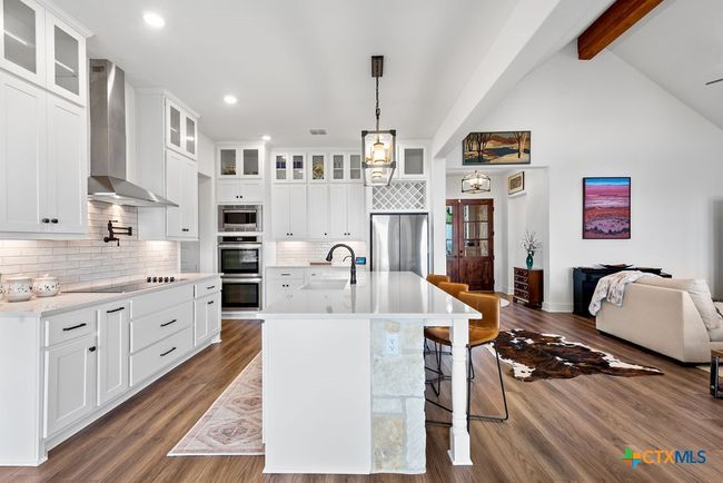 213 Lets Roll Dr, House other with 4 bedrooms, 3 bathrooms and null parking in Fischer TX | Image 16