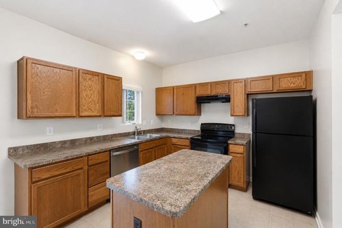 5043 Oyster Reef Pl, WALDORF, MD, 20602-5164 | Card Image