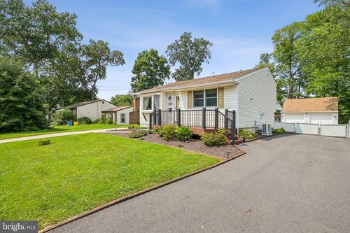 417 Florence Ave, MAPLE SHADE, NJ, 08052-3307 | Card Image