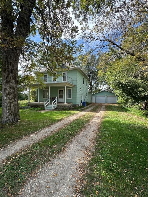 102 S Buckingham St, Hardwick, MN, 56134-4701 | Card Image