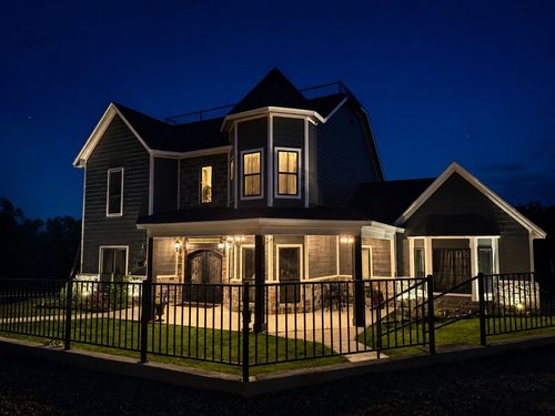 194 County Road 3551, Paradise, TX, 76073-3824 | Card Image
