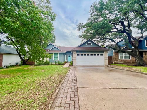 11917 Meadowfire Dr, Austin, TX, 78758-3318 | Card Image