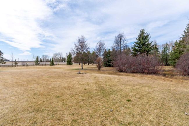 8-33049 Range Road 12, Home with 4 bedrooms, 2 bathrooms and 3 parking in Rural Mountain View County AB | Image 36